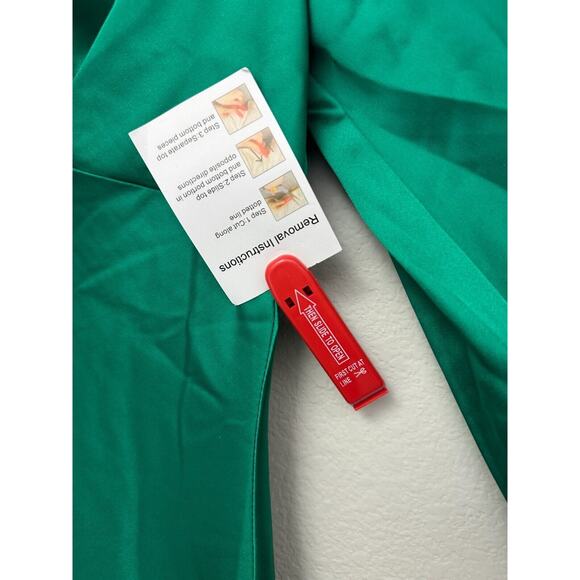 Mac Duggal Charmeuse Empire Waist Blouson Sleeve Gown Size 6 Emerald 55693 - Picture 2 of 7